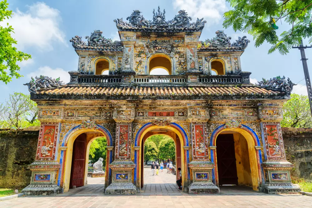 Day 9: Imperial Hue