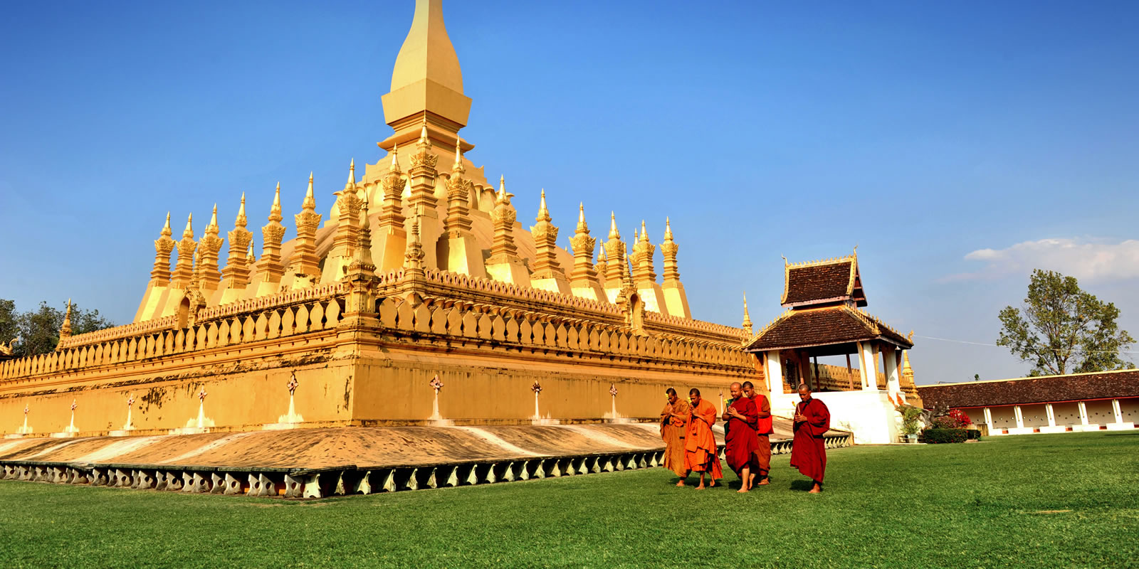 That Luang Stupa | Vientiane, Laos | Wendy Wu Tours